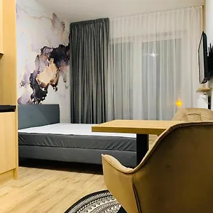 W Warszawa